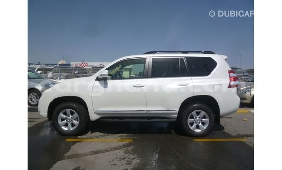 Ra Imported Toyota Prado funfun Ọkọ̀ in Import - Dubai ni Ashanti Ra Imported Toyota Prado funfun Ọkọ̀ in Import - Dubai ni Ashanti