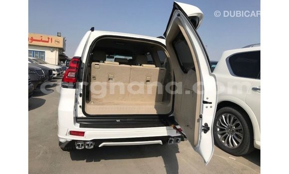 Buy Import Toyota Prado White Car in Import - Dubai in Ashanti Buy Import Toyota Prado White Car in Import - Dubai in Ashanti