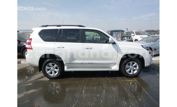 Buy Import Toyota Prado White Car in Import - Dubai in Ashanti Buy Import Toyota Prado White Car in Import - Dubai in Ashanti