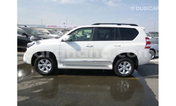 Ra Imported Toyota Prado funfun Ọkọ̀ in Import - Dubai ni Ashanti Ra Imported Toyota Prado funfun Ọkọ̀ in Import - Dubai ni Ashanti