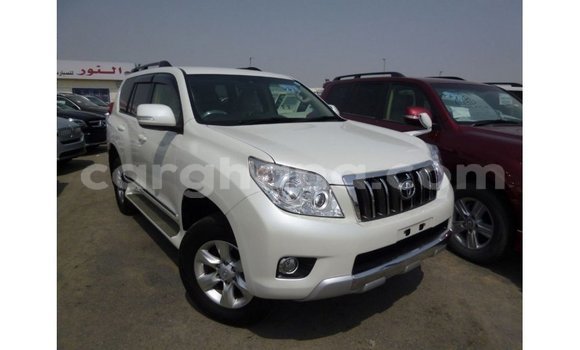 Sayi Imported Toyota Prado White Mota in Import - Dubai a Ashanti Sayi Imported Toyota Prado White Mota in Import - Dubai a Ashanti