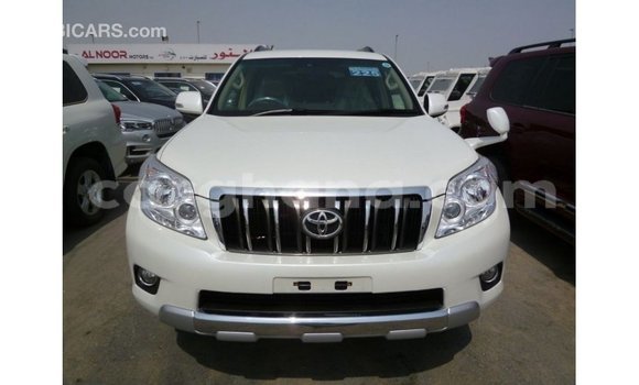 Sayi Imported Toyota Prado White Mota in Import - Dubai a Ashanti Sayi Imported Toyota Prado White Mota in Import - Dubai a Ashanti