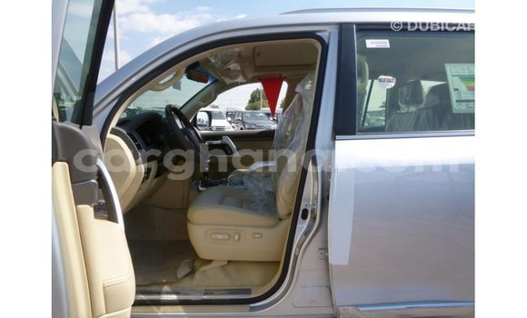 Sayi Imported Toyota Land Cruiser Sauran Mota in Import - Dubai a Ashanti Sayi Imported Toyota Land Cruiser Sauran Mota in Import - Dubai a Ashanti