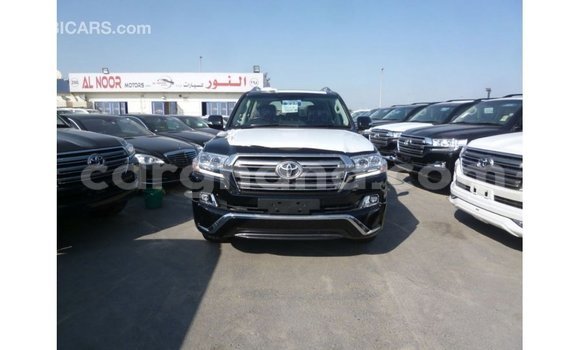Buy Import Toyota Land Cruiser Black Car in Import - Dubai in Ashanti Buy Import Toyota Land Cruiser Black Car in Import - Dubai in Ashanti