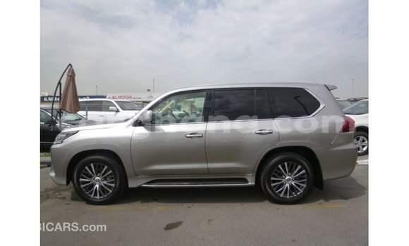 Sayi Imported Lexus LX Sauran Mota in Import - Dubai a Ashanti Sayi Imported Lexus LX Sauran Mota in Import - Dubai a Ashanti