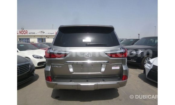 Sayi Imported Lexus LX Sauran Mota in Import - Dubai a Ashanti Sayi Imported Lexus LX Sauran Mota in Import - Dubai a Ashanti