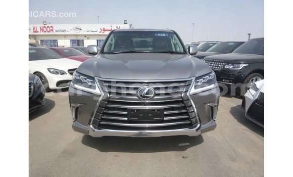 Sayi Imported Lexus LX Sauran Mota in Import - Dubai a Ashanti Sayi Imported Lexus LX Sauran Mota in Import - Dubai a Ashanti