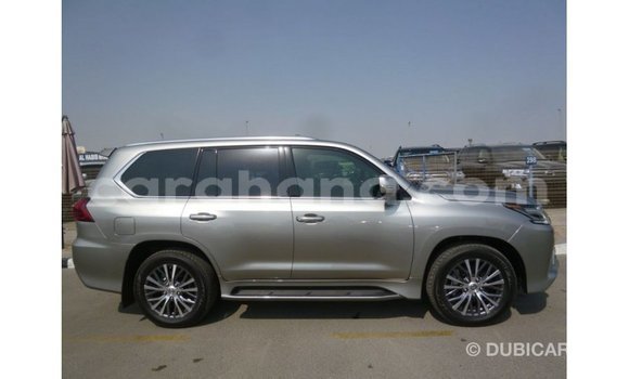Sayi Imported Lexus LX Sauran Mota in Import - Dubai a Ashanti Sayi Imported Lexus LX Sauran Mota in Import - Dubai a Ashanti