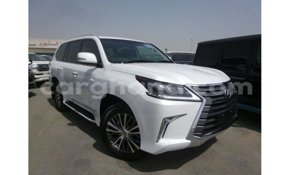 Sayi Imported Lexus LX White Mota in Import - Dubai a Ashanti Sayi Imported Lexus LX White Mota in Import - Dubai a Ashanti