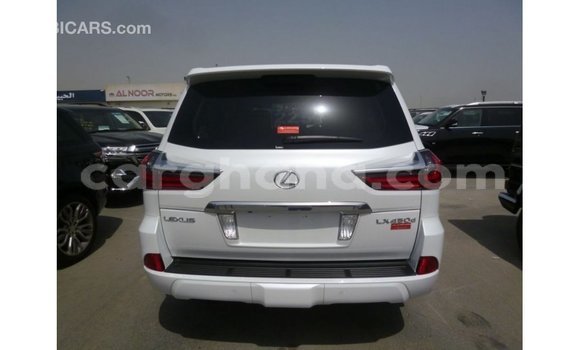 Sayi Imported Lexus LX White Mota in Import - Dubai a Ashanti Sayi Imported Lexus LX White Mota in Import - Dubai a Ashanti