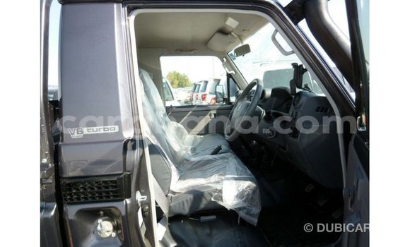 Sayi Imported Toyota Land Cruiser Sauran Mota in Import - Dubai a Ashanti Sayi Imported Toyota Land Cruiser Sauran Mota in Import - Dubai a Ashanti