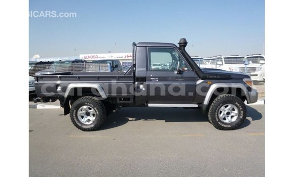 Sayi Imported Toyota Land Cruiser Sauran Mota in Import - Dubai a Ashanti Sayi Imported Toyota Land Cruiser Sauran Mota in Import - Dubai a Ashanti