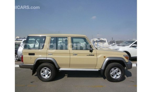 Sayi Imported Toyota Land Cruiser M Mota in Import - Dubai a Ashanti Sayi Imported Toyota Land Cruiser M Mota in Import - Dubai a Ashanti