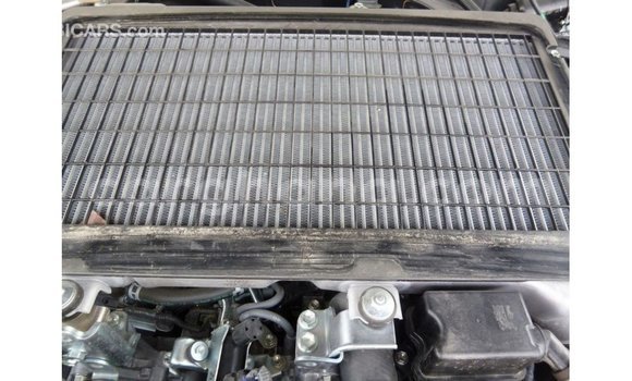 Sayi Imported Toyota Land Cruiser Sauran Mota in Import - Dubai a Ashanti Sayi Imported Toyota Land Cruiser Sauran Mota in Import - Dubai a Ashanti