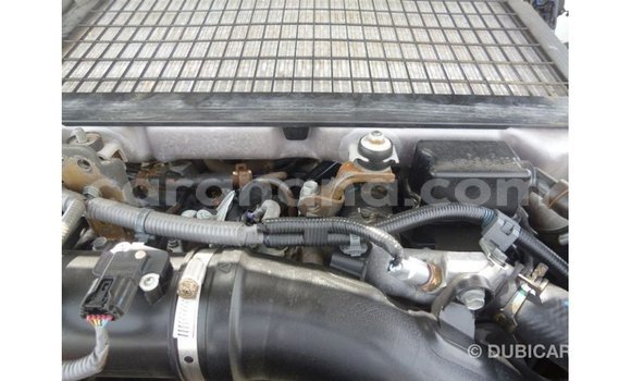 Buy Import Toyota Land Cruiser White Car in Import - Dubai in Ashanti Buy Import Toyota Land Cruiser White Car in Import - Dubai in Ashanti