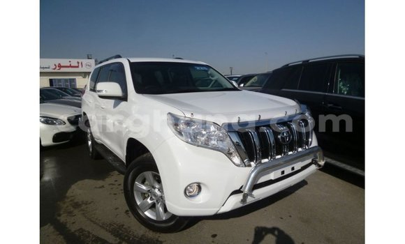 Sayi Imported Toyota Prado White Mota in Import - Dubai a Ashanti Sayi Imported Toyota Prado White Mota in Import - Dubai a Ashanti