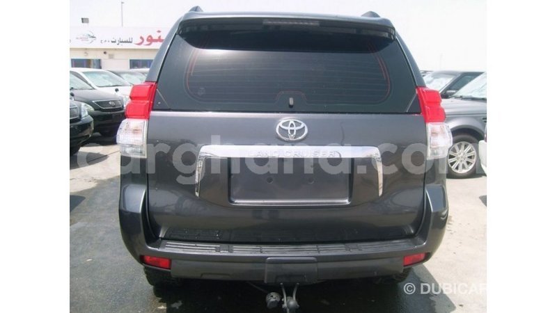 Big with watermark toyota prado ashanti import dubai 21343