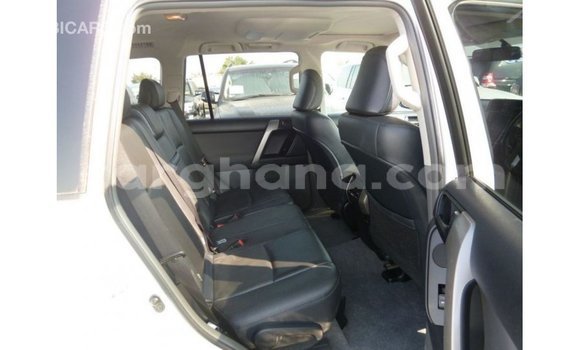 Ra Imported Toyota Prado funfun Ọkọ̀ in Import - Dubai ni Ashanti Ra Imported Toyota Prado funfun Ọkọ̀ in Import - Dubai ni Ashanti