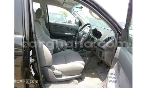 Buy Import Toyota Hilux Black Car in Import - Dubai in Ashanti Buy Import Toyota Hilux Black Car in Import - Dubai in Ashanti