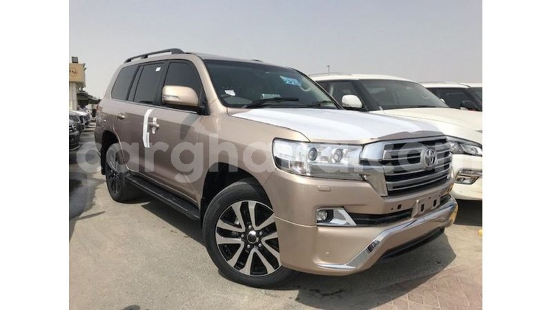 Big with watermark toyota land cruiser ashanti import dubai 21370