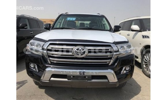 Buy Import Toyota Land Cruiser Black Car in Import - Dubai in Ashanti Buy Import Toyota Land Cruiser Black Car in Import - Dubai in Ashanti