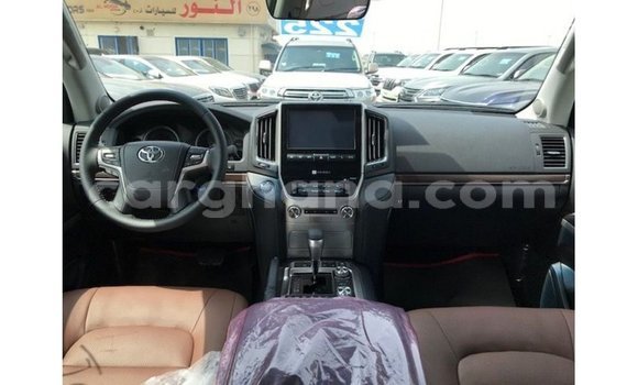 Buy Import Toyota Land Cruiser Black Car in Import - Dubai in Ashanti Buy Import Toyota Land Cruiser Black Car in Import - Dubai in Ashanti