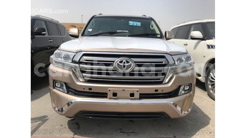 Big with watermark toyota land cruiser ashanti import dubai 21370