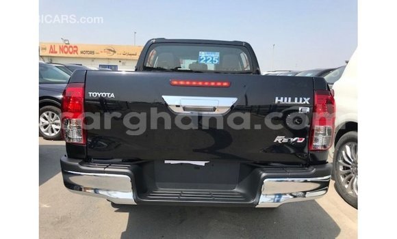 Ra Imported Toyota Hilux Black Ọkọ̀ in Import - Dubai ni Ashanti Ra Imported Toyota Hilux Black Ọkọ̀ in Import - Dubai ni Ashanti