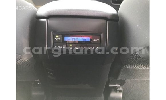 Ra Imported Toyota Prado funfun Ọkọ̀ in Import - Dubai ni Ashanti Ra Imported Toyota Prado funfun Ọkọ̀ in Import - Dubai ni Ashanti