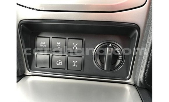 Ra Imported Toyota Prado funfun Ọkọ̀ in Import - Dubai ni Ashanti Ra Imported Toyota Prado funfun Ọkọ̀ in Import - Dubai ni Ashanti