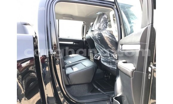 Ra Imported Toyota Hilux Black Ọkọ̀ in Import - Dubai ni Ashanti Ra Imported Toyota Hilux Black Ọkọ̀ in Import - Dubai ni Ashanti
