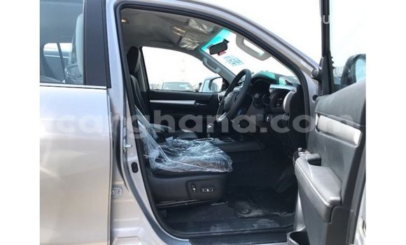 Ra Imported Toyota Hilux Miiran Ọkọ̀ in Import - Dubai ni Ashanti Ra Imported Toyota Hilux Miiran Ọkọ̀ in Import - Dubai ni Ashanti