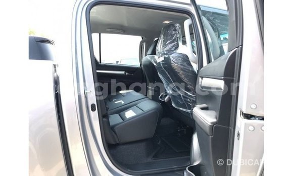 Ra Imported Toyota Hilux Miiran Ọkọ̀ in Import - Dubai ni Ashanti Ra Imported Toyota Hilux Miiran Ọkọ̀ in Import - Dubai ni Ashanti