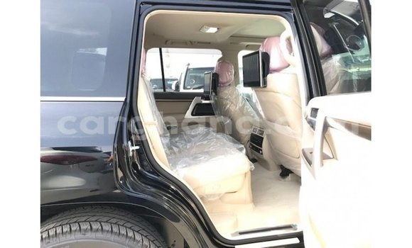 Buy Import Toyota Land Cruiser Black Car in Import - Dubai in Ashanti Buy Import Toyota Land Cruiser Black Car in Import - Dubai in Ashanti