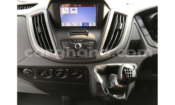 Sayi Imported FORD MUSTANG White Mota in Import - Dubai a Ashanti Sayi Imported FORD MUSTANG White Mota in Import - Dubai a Ashanti