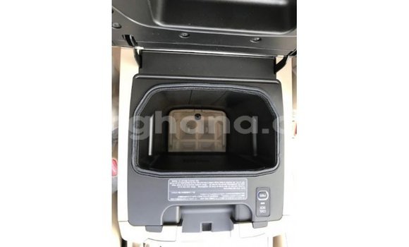 Buy Import Toyota Land Cruiser Black Car in Import - Dubai in Ashanti Buy Import Toyota Land Cruiser Black Car in Import - Dubai in Ashanti