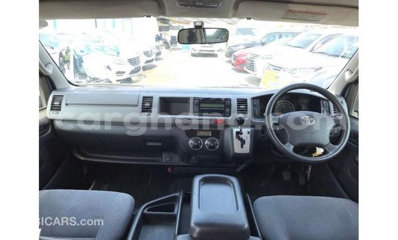 Sayi Imported Toyota Hiace White Mota in Import - Dubai a Ashanti Sayi Imported Toyota Hiace White Mota in Import - Dubai a Ashanti