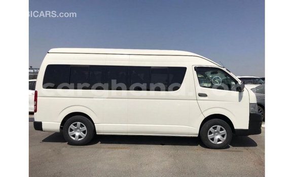 Sayi Imported Toyota Hiace White Mota in Import - Dubai a Ashanti Sayi Imported Toyota Hiace White Mota in Import - Dubai a Ashanti