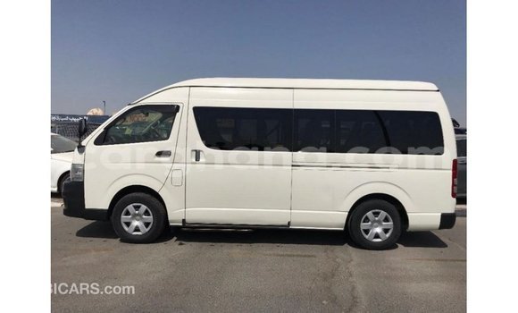 Sayi Imported Toyota Hiace White Mota in Import - Dubai a Ashanti Sayi Imported Toyota Hiace White Mota in Import - Dubai a Ashanti
