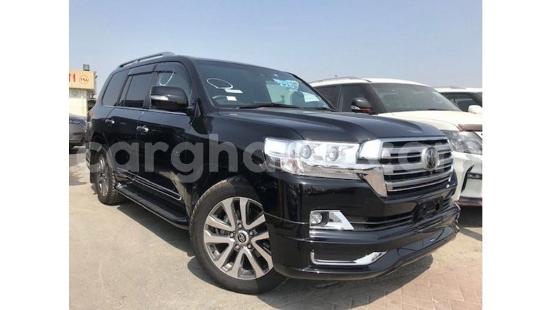 Big with watermark toyota land cruiser ashanti import dubai 21387