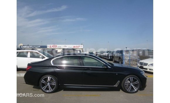 Sayi Imported BMW R Black Motsi in Import - Dubai a Ashanti Sayi Imported BMW R Black Motsi in Import - Dubai a Ashanti