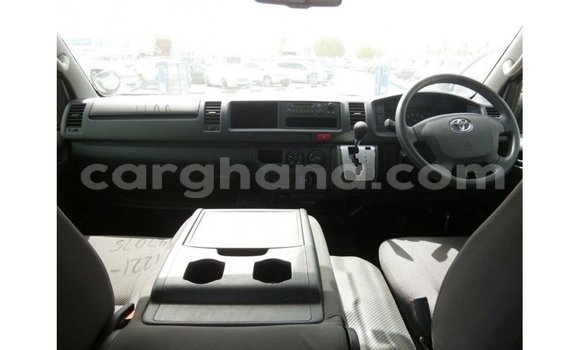 Buy Import Toyota Hiace Other Car in Import - Dubai in Ashanti Buy Import Toyota Hiace Other Car in Import - Dubai in Ashanti