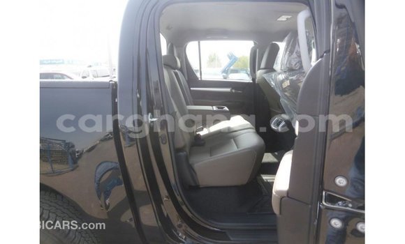 Ra Imported Toyota Hilux Black Ọkọ̀ in Import - Dubai ni Ashanti Ra Imported Toyota Hilux Black Ọkọ̀ in Import - Dubai ni Ashanti