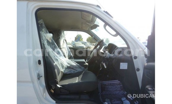 Buy Import Toyota Hiace White Car in Import - Dubai in Ashanti Buy Import Toyota Hiace White Car in Import - Dubai in Ashanti