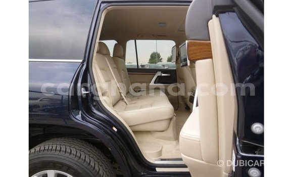 Sayi Imported Toyota Land Cruiser Blue Mota in Import - Dubai a Ashanti Sayi Imported Toyota Land Cruiser Blue Mota in Import - Dubai a Ashanti
