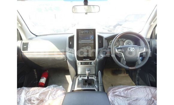 Buy Import Toyota Land Cruiser Black Car in Import - Dubai in Ashanti Buy Import Toyota Land Cruiser Black Car in Import - Dubai in Ashanti