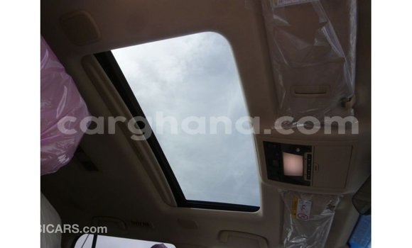 Buy Import Toyota Land Cruiser White Car in Import - Dubai in Ashanti Buy Import Toyota Land Cruiser White Car in Import - Dubai in Ashanti