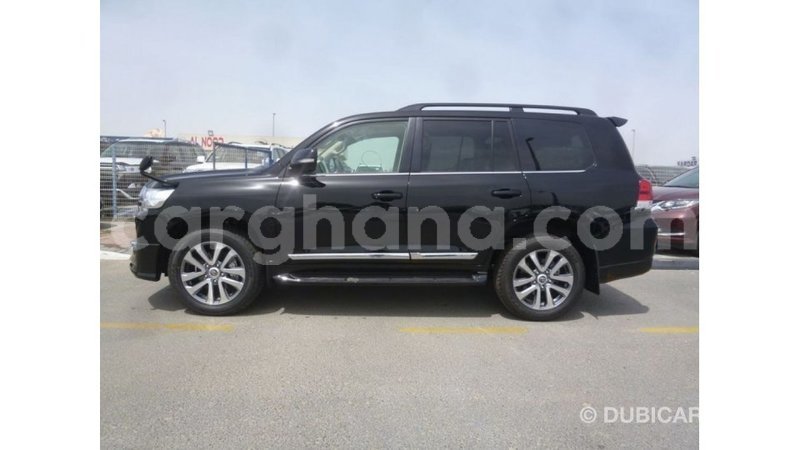 Big with watermark toyota land cruiser ashanti import dubai 21448