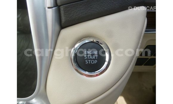 Buy Import Toyota Land Cruiser White Car in Import - Dubai in Ashanti Buy Import Toyota Land Cruiser White Car in Import - Dubai in Ashanti