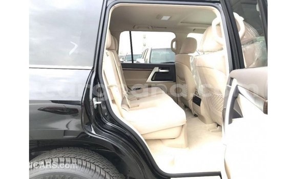 Ra Imported Toyota Land Cruiser Black Ọkọ̀ in Import - Dubai ni Ashanti Ra Imported Toyota Land Cruiser Black Ọkọ̀ in Import - Dubai ni Ashanti